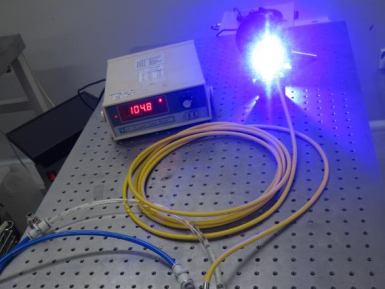 100W藍光半導體激光器，滿足客戶7x24小時工業化工作場景的需求！